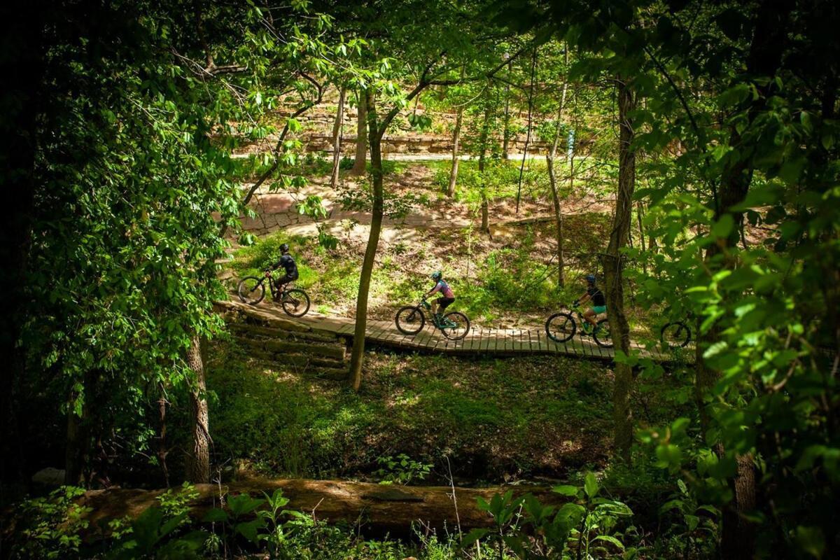 Trailhead Mews Berm Unit 1 Dt Bentonville Mtb Ngoại thất bức ảnh